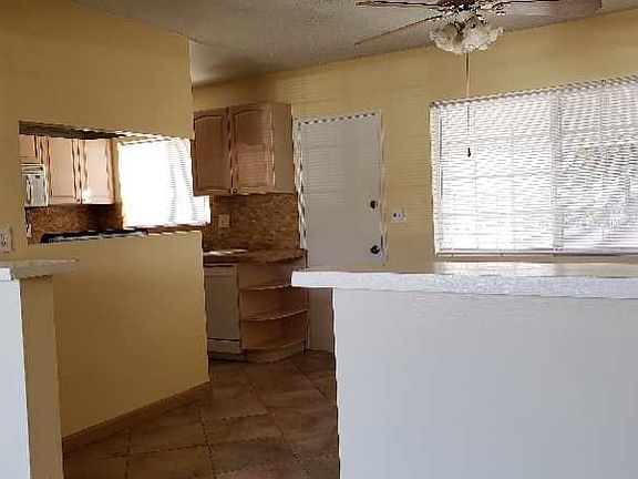 4th image of 1503 Hollowell St