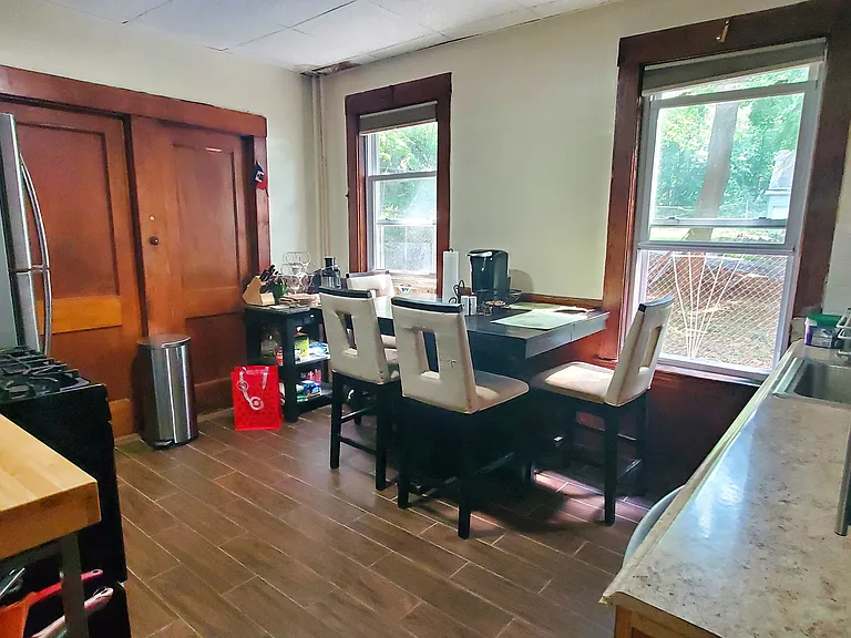 20 Glade Ave #1 — Photo 9