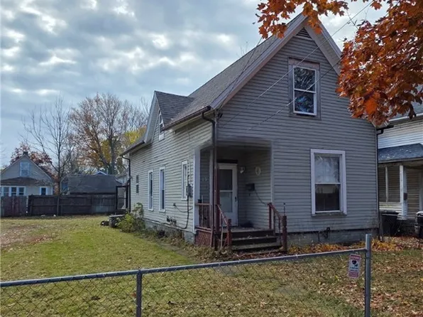 13 3rd Ave, North Tonawanda, NY 14120