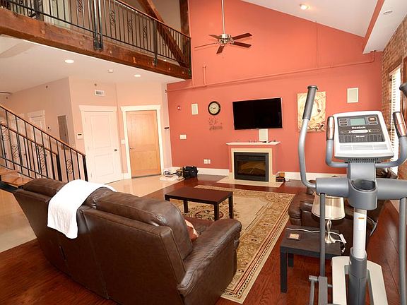 3rd image of 1 E Linden Ave Ste 302