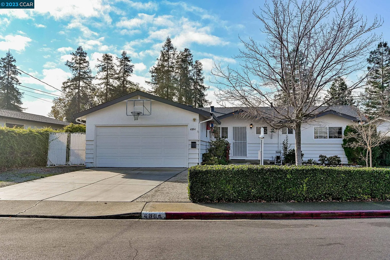 4864 Cherokee Dr photo 1