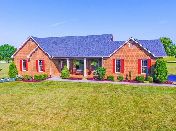 1200 N Fairway Dr, Forest, VA 24551