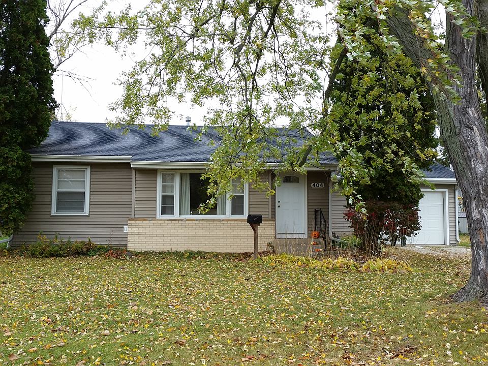 1st image of 404 W Rockwell St