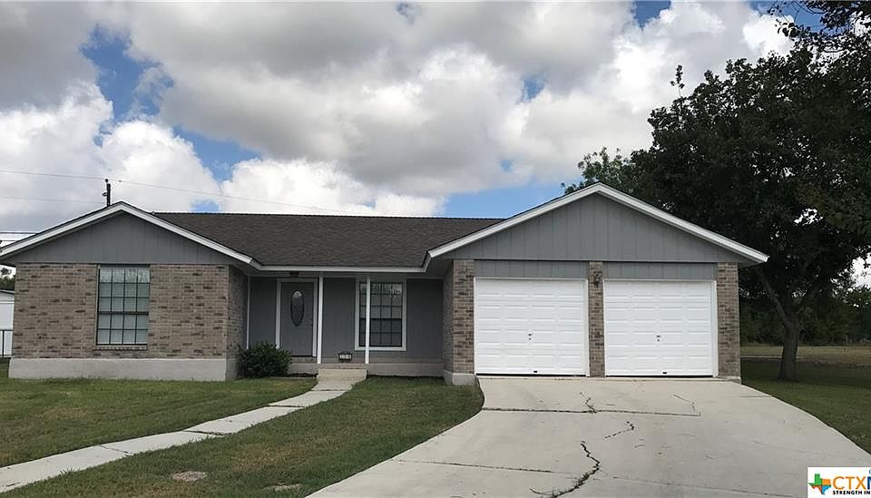 1st image of 904 River Oak Dr
