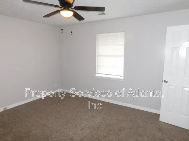 3772 Rolling Pl — Photo 17