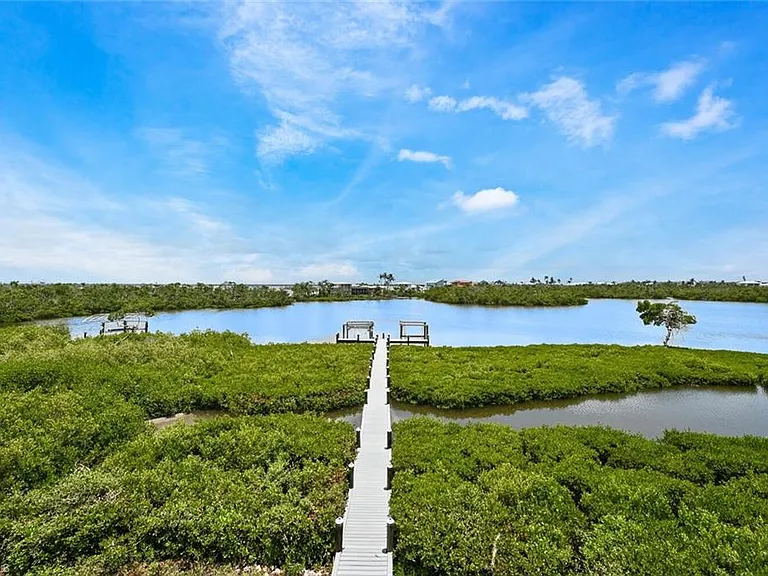 21511 Indian Bayou Dr — Photo 36