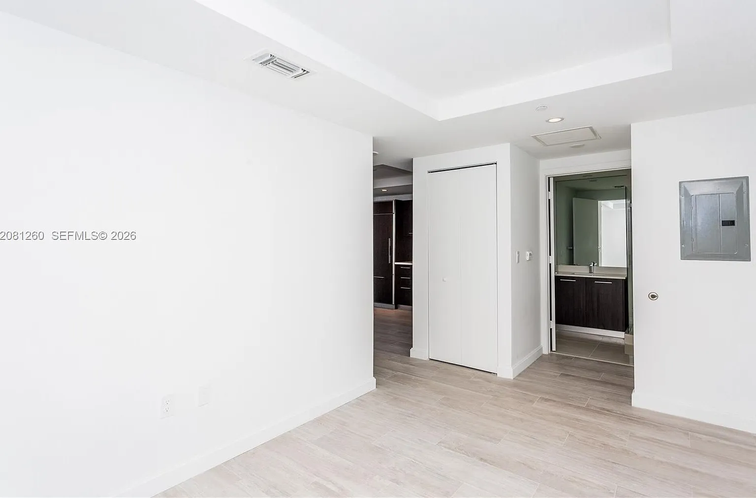 Brickell Heights East Con — Photo 2