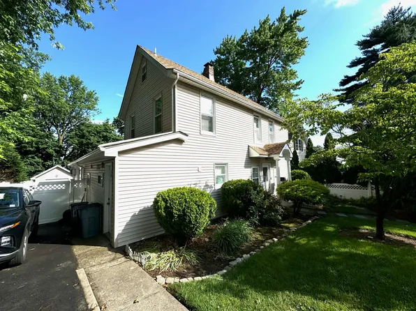 126 Irving St #1, Leonia, NJ 07605