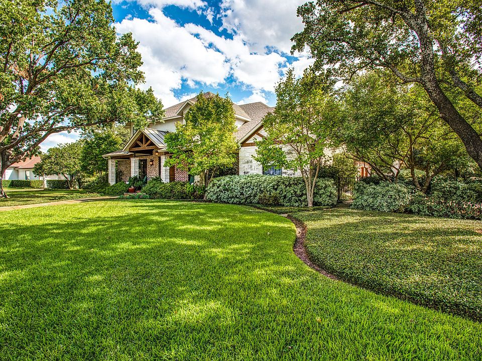 3510-brookhaven-club-dr-farmers-branch-tx-High-Res-5.jpg