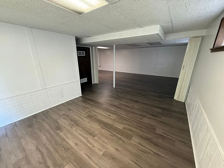 5360 Glencullen Way — Photo 29