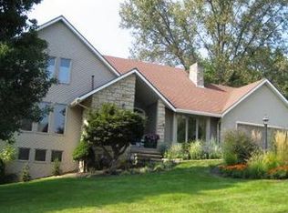 8 Applegate Dr, Athens, OH 45701