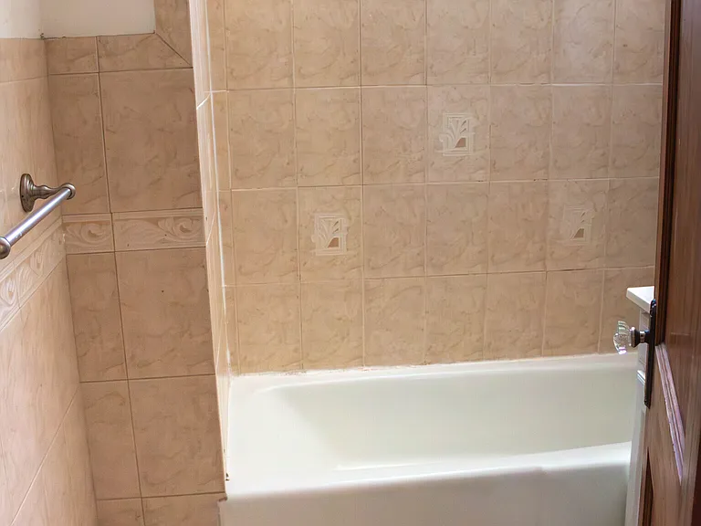 405 Wilson St #2 — Photo 10