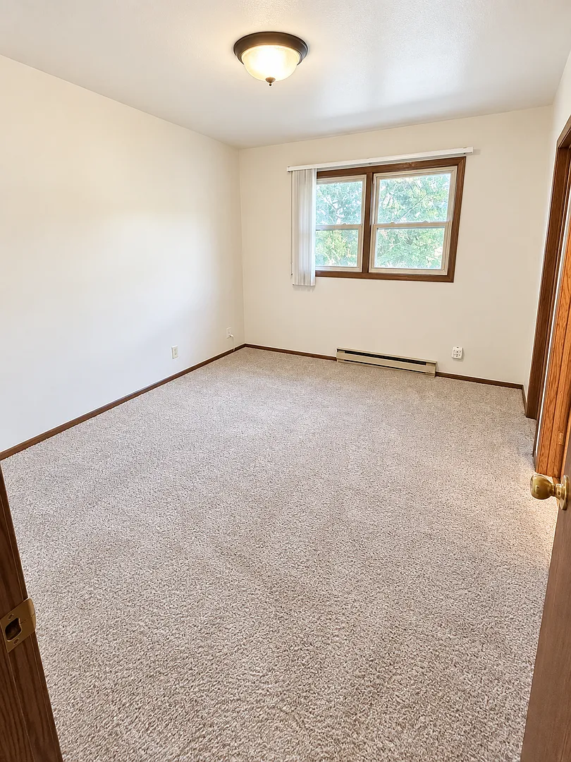 2744 Birch St — Photo 4