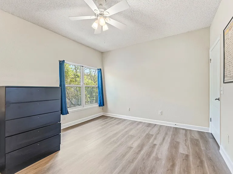 603 Masthead Ct — Photo 16