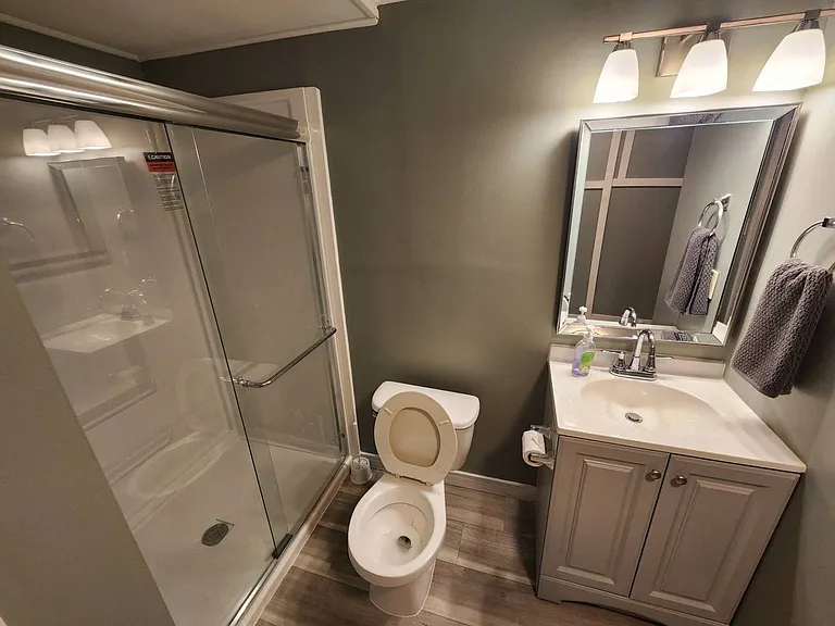 2506 Torrington Ave — Photo 37