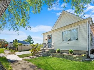 3442 Wallace Ave, Steger, IL 60475