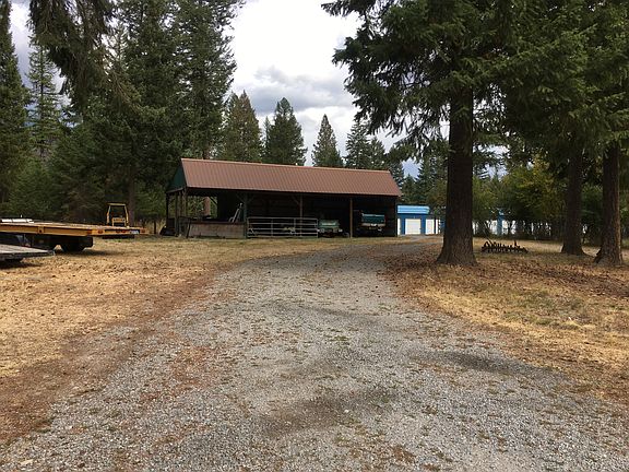 2nd image of 6 Mountain Meadows Ln