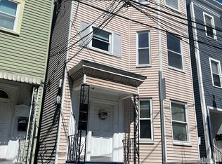 136 Saratoga St #2, Boston, MA 02128