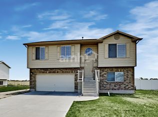 2715 W 2300 S, Syracuse, UT 84075