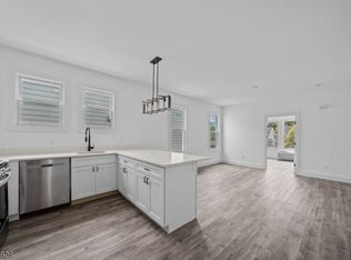 531 Beardsley Ave #202, Bloomfield, NJ 07003