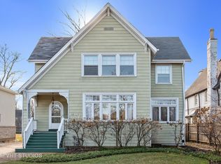 1176 Oak St, Winnetka, IL 60093