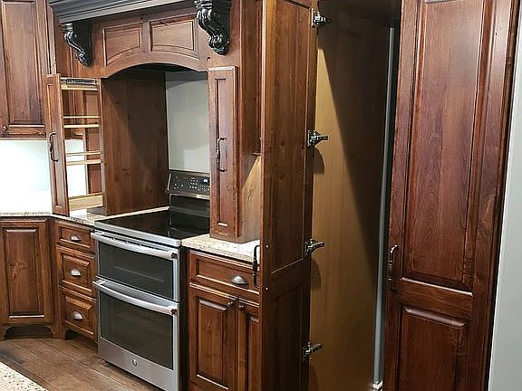 Walk in Pantry / Spice Racks