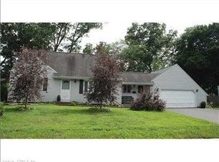 26 Dale Rd, Enfield, CT 06082