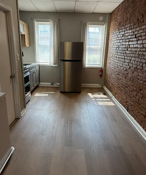 2502 N Calvert St #1 — Photo 5