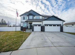 15289 N Liane Ln, Rathdrum, ID 83858