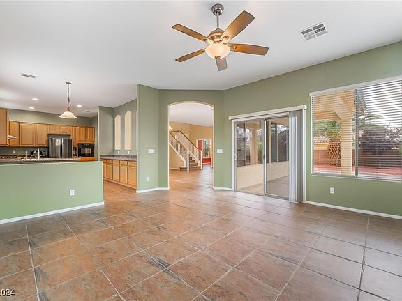 4th image of 181 Droplet St