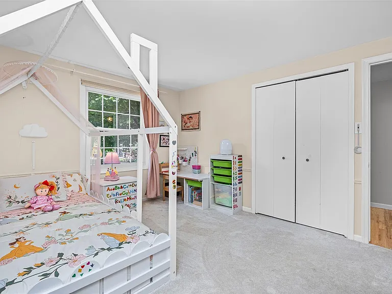 16610 Old Bedford Rd — Photo 33