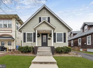 9 N Lenola Rd, Moorestown, NJ 08057