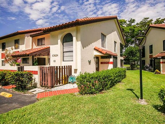 2nd image of 10624 Tropic Palm Avenue #202