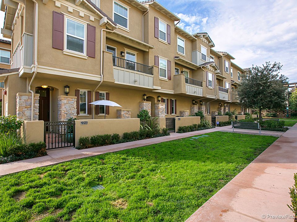 2201 Indus Way, San Marcos, CA 92078 Zillow