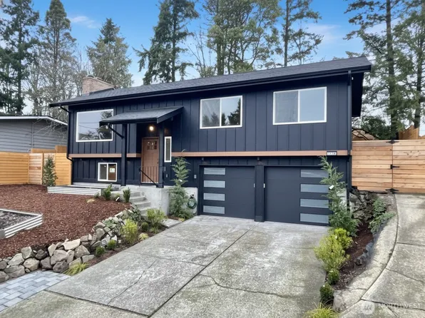 21246 15th Avenue S, Des Moines, WA 98198