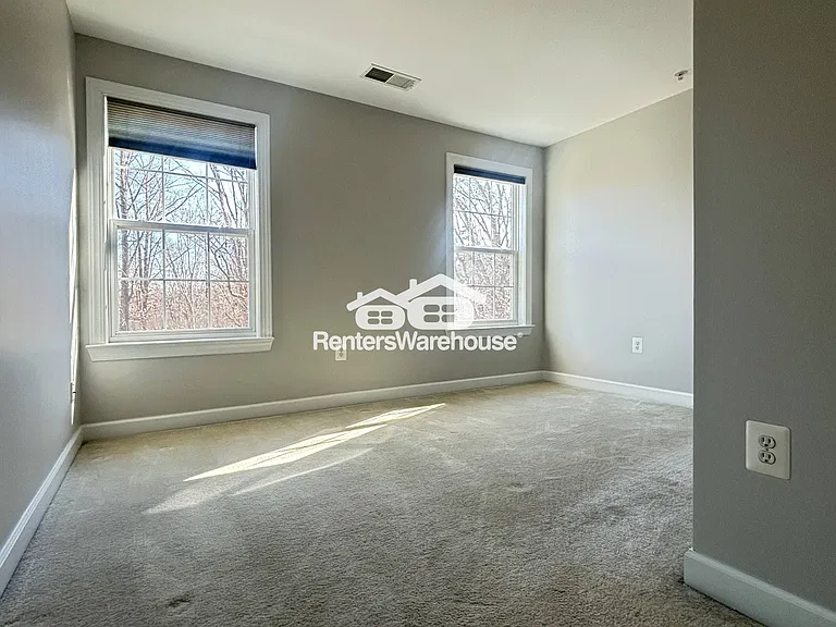 3511 Carriage Walk Ln — Photo 23