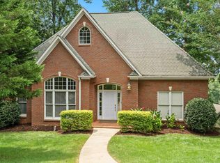 4019 Stonehaven Cir, Birmingham, AL 35244