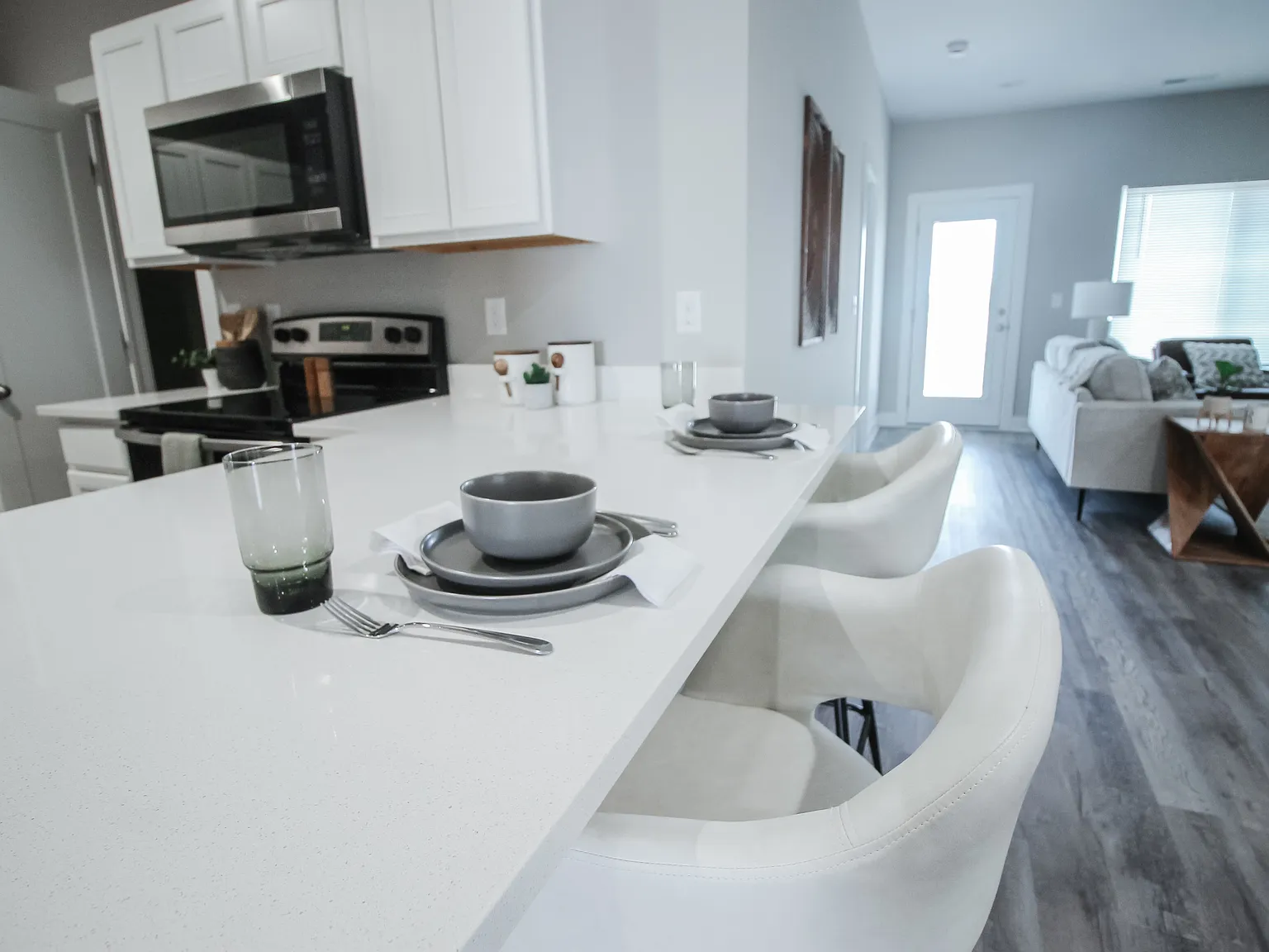 3 bed, 1160 sqft, $1,495 — Photo 4