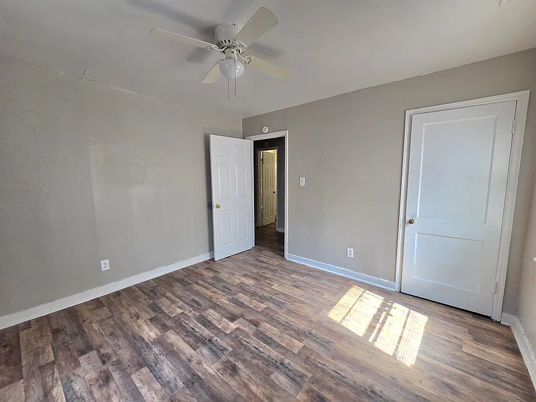 4047 Chelsea Ave — Photo 19