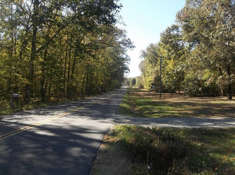 2nd image of 9116 Fredericks Hall Rd