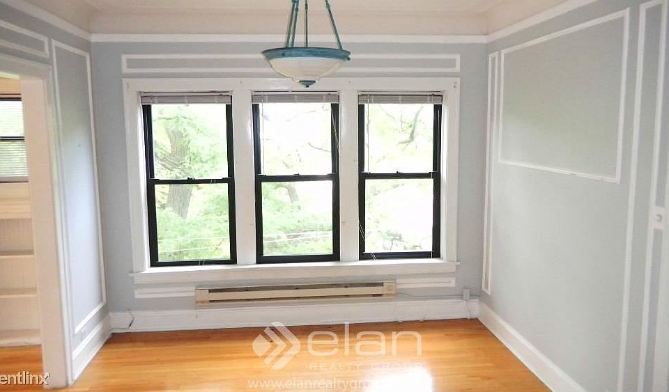 1st image of 1321 Oak Ave APT 3A