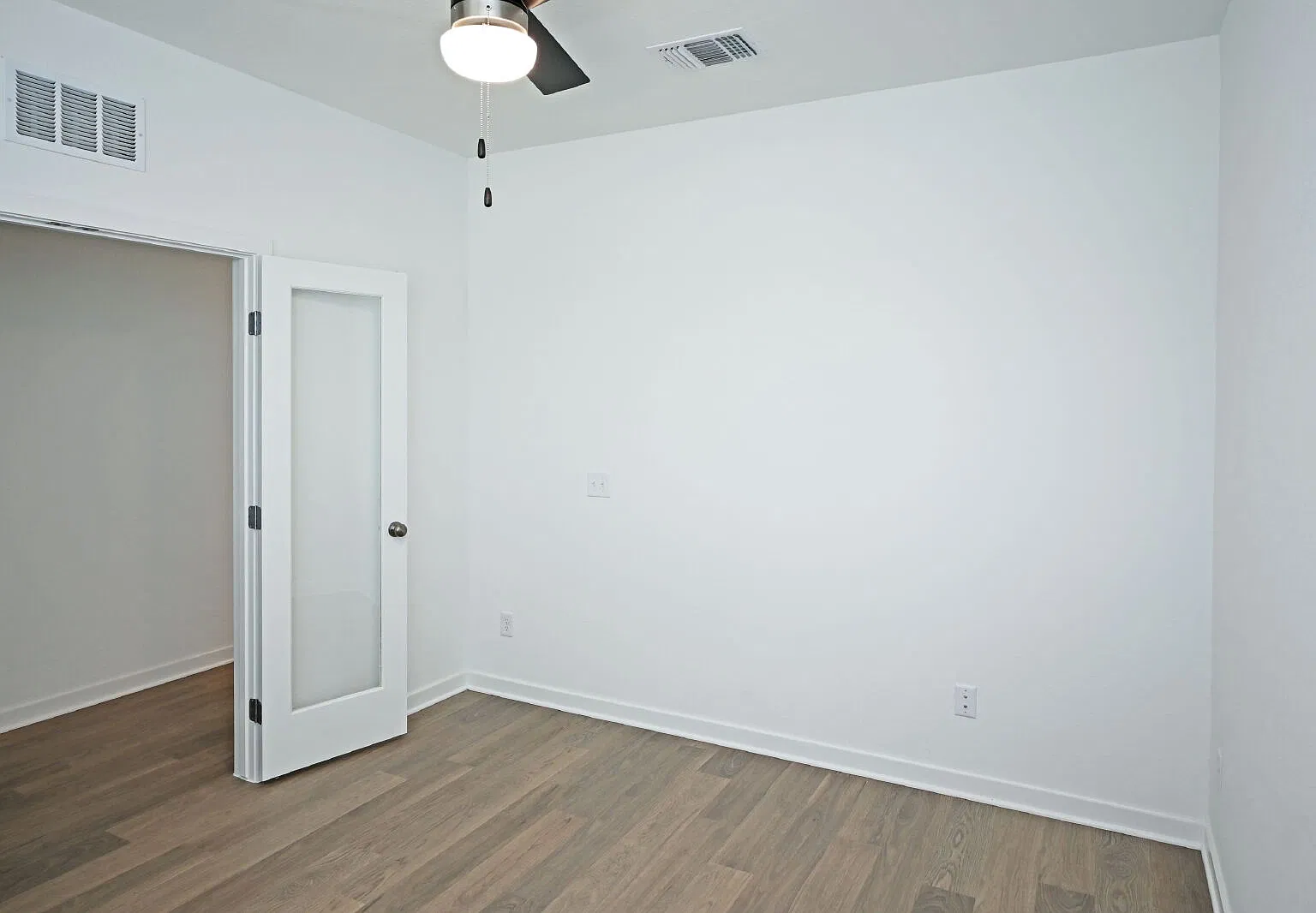 3 bed, 2.0 bath, 1682 sqft, $1,795 — Photo 4