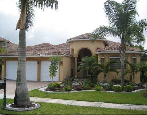 2nd image of 3301 SW 189th Ave