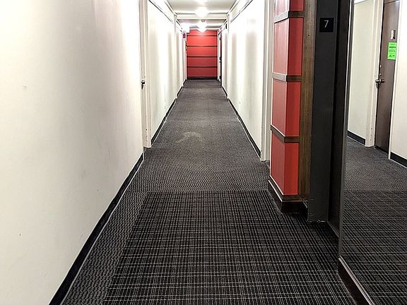 2nd image of 5455 N Sheridan Rd APT 705