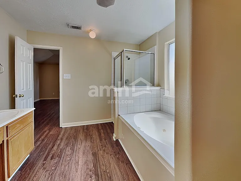 9031 Ferndale View Dr — Photo 12
