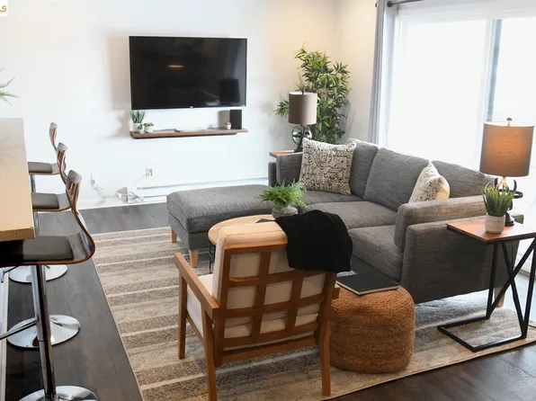 417 Evelyn Ave APT 302, Albany, CA 94706