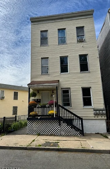 59 Brenner St #1 — Photo 1