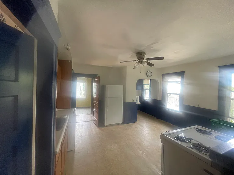 49 Cohasset St #3 — Photo 5