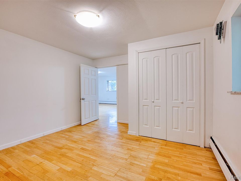 6970 Wing Lake Rd, photo 25