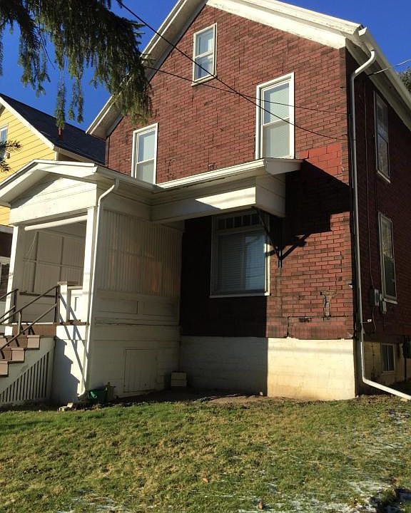 2nd image of 214 Marion Ave